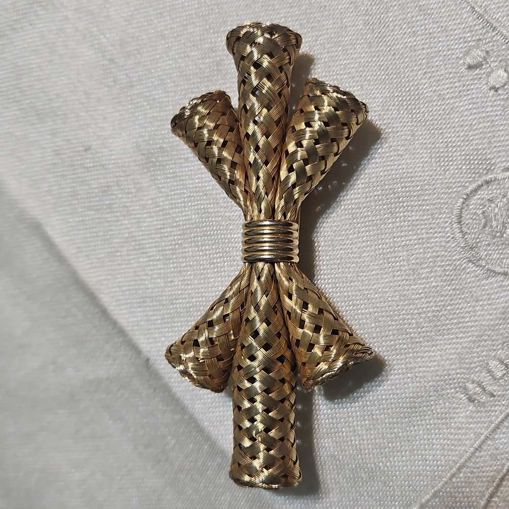 Vintage Mesh Chain Gold-tone Bow